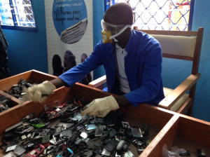 Orange and Emmaüs International launch their 5th African mobile telephone recycling facility in Abidjan